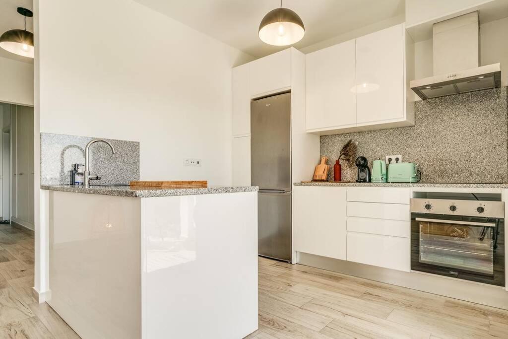 Happiness Apartment - 2Bedroom Apt In 알제주르 외부 사진